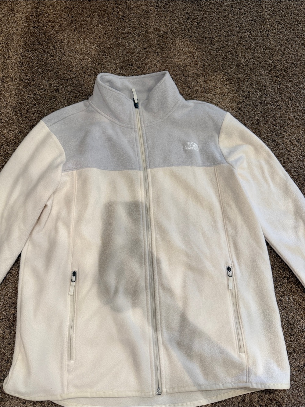 The North Face Cream and Light Gray Fleece Pullover